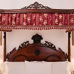 Boutique Conde De La Corte