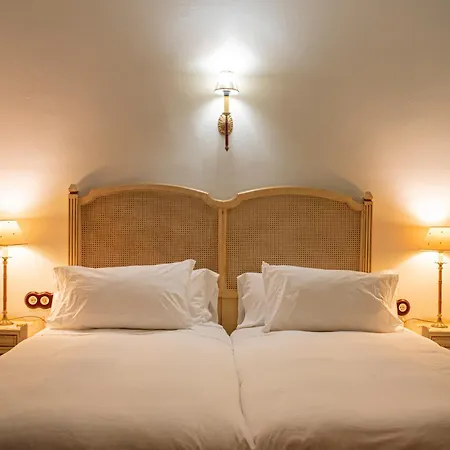 Hotel Boutique Conde De La Corte 4*