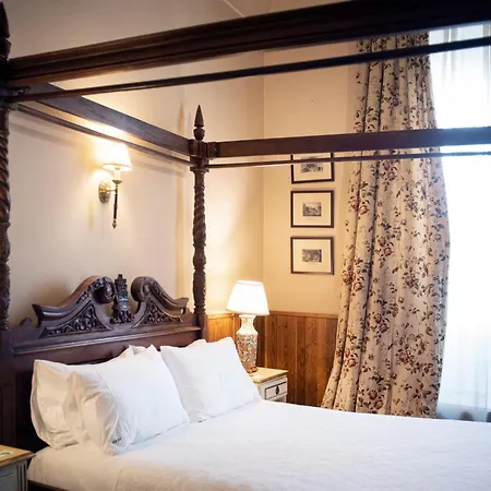 Boutique Conde De La Corte 4*