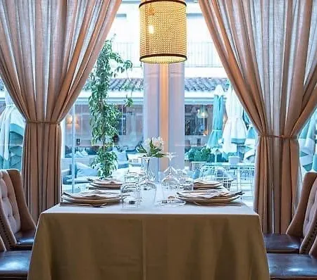 Boutique Conde De La Corte 4*