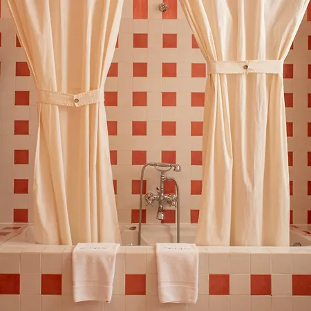 Hotel Boutique Conde De La Corte 4*