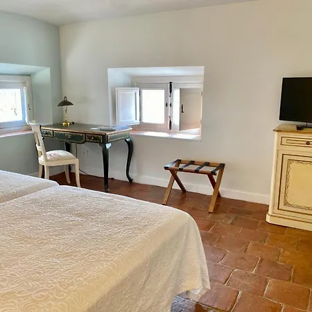 Boutique Conde De La Corte Hotel