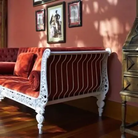 Boutique Conde De La Corte Hotel 4*