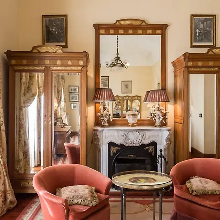 Boutique Conde De La Corte Hotel