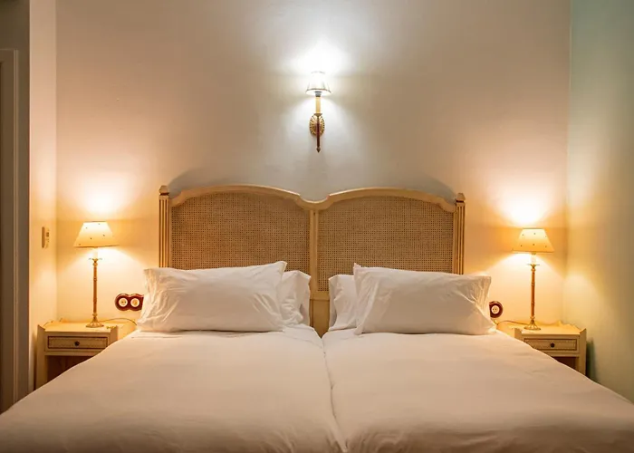 Hotel Boutique Conde De La Corte 4*