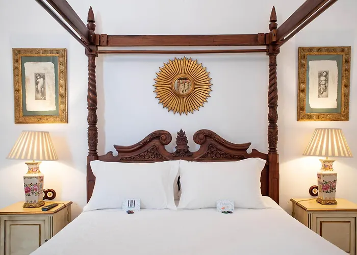 Boutique Conde De La Corte Hotel