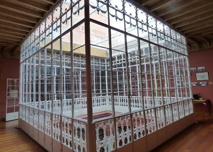 Hotel Boutique Conde De La Corte 4*